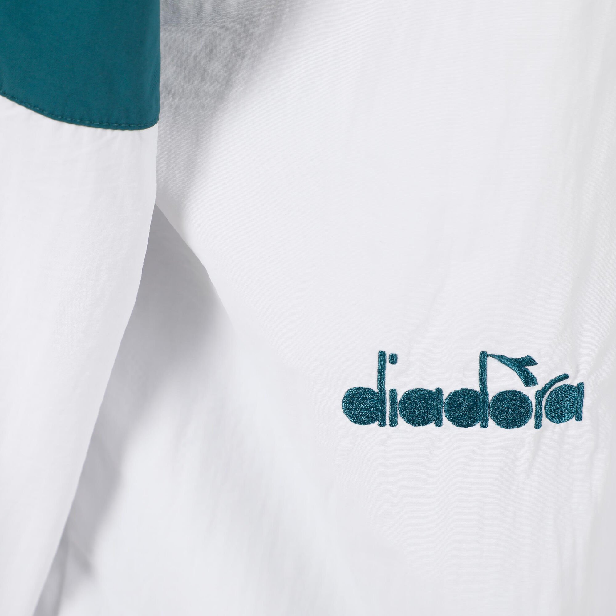 Diadora