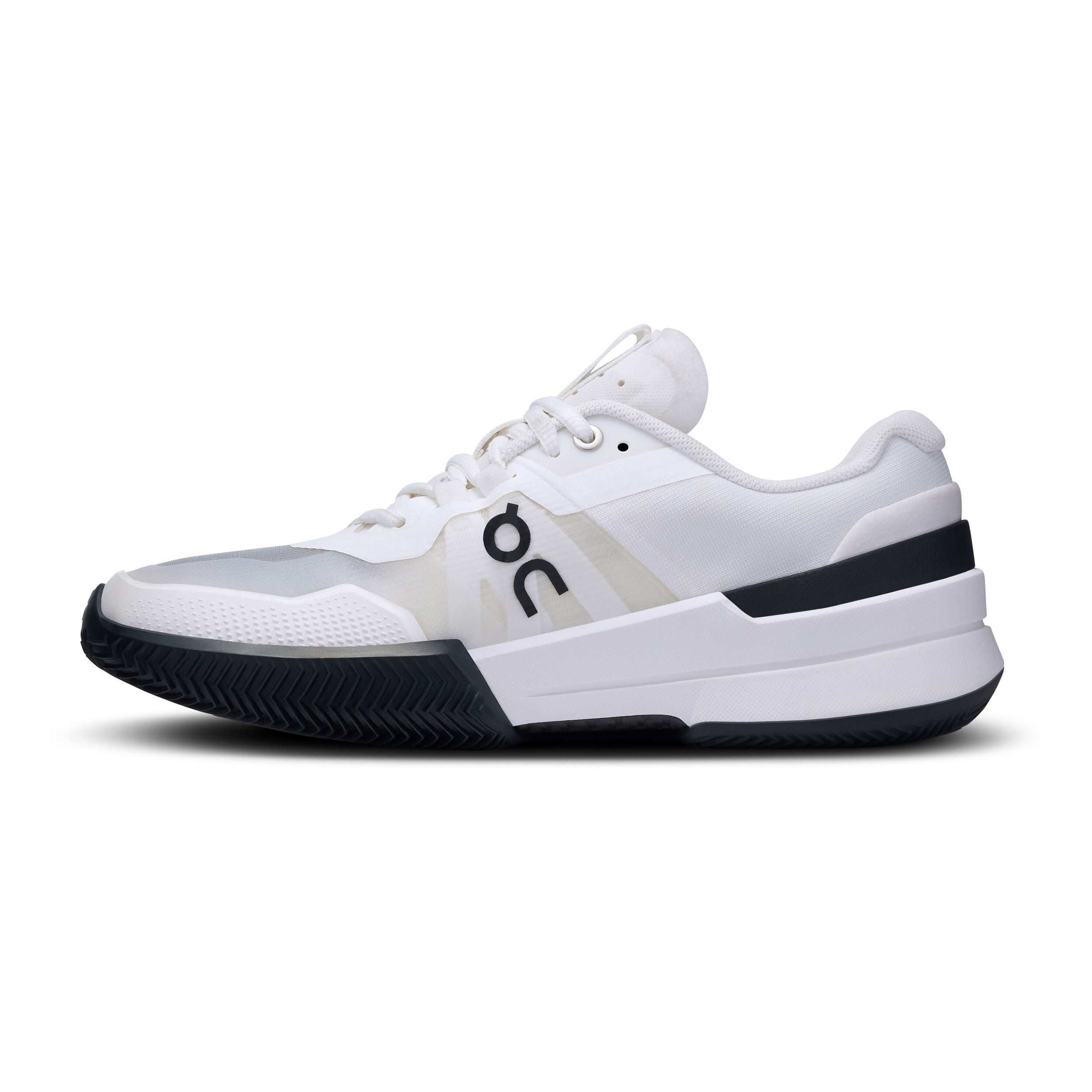 Black and white 'womens tennis shoes top
