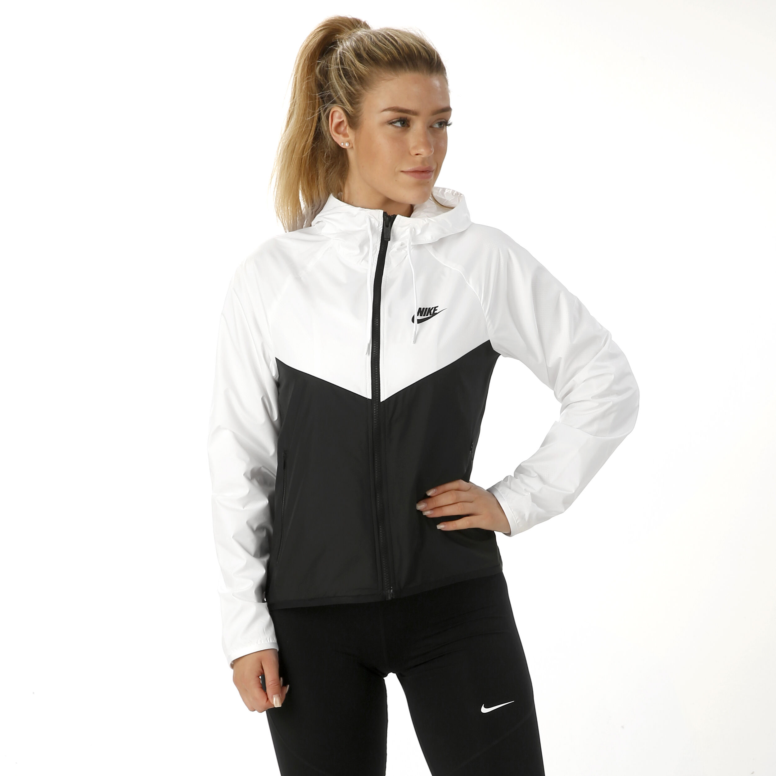 Nike womens windrunner clearance