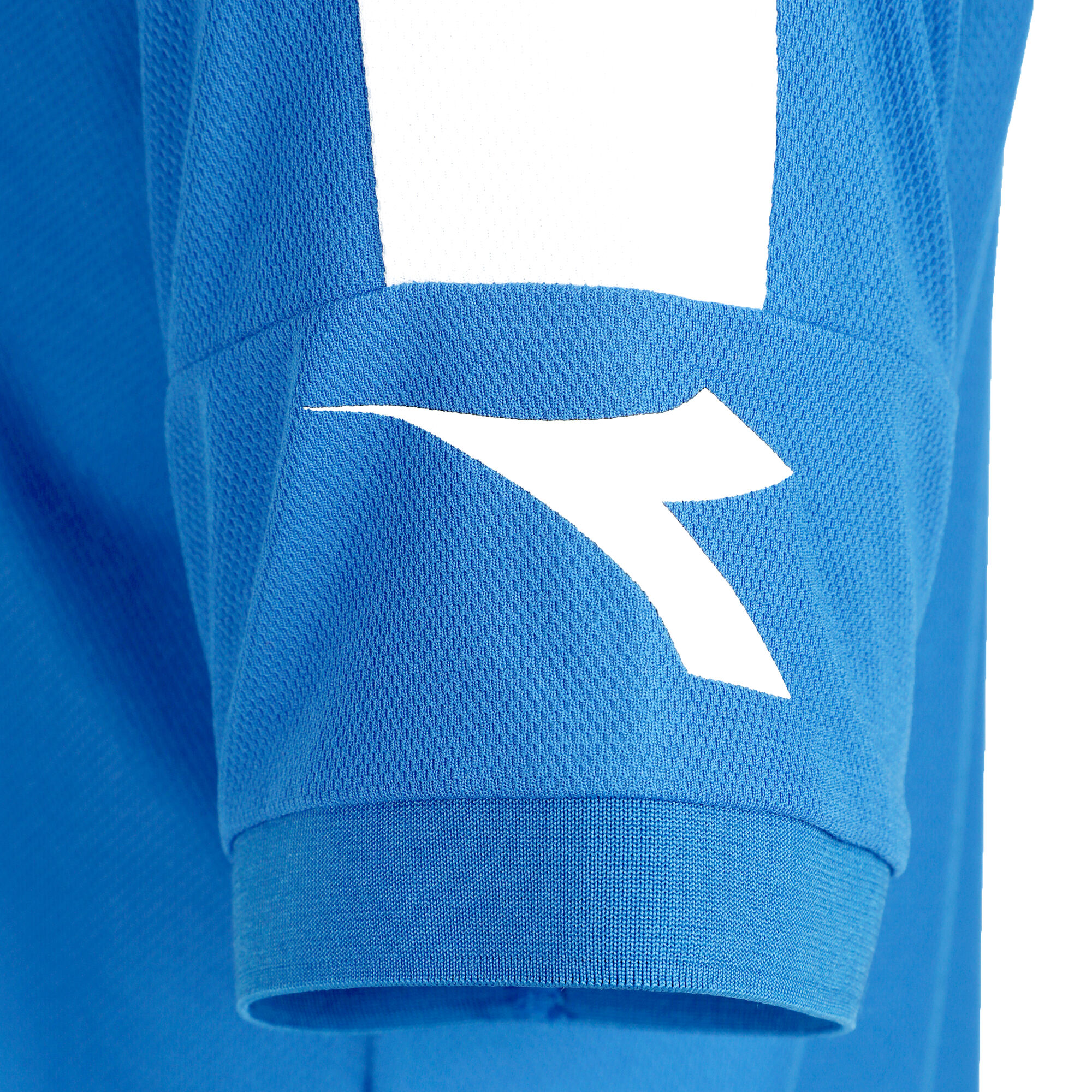 Diadora