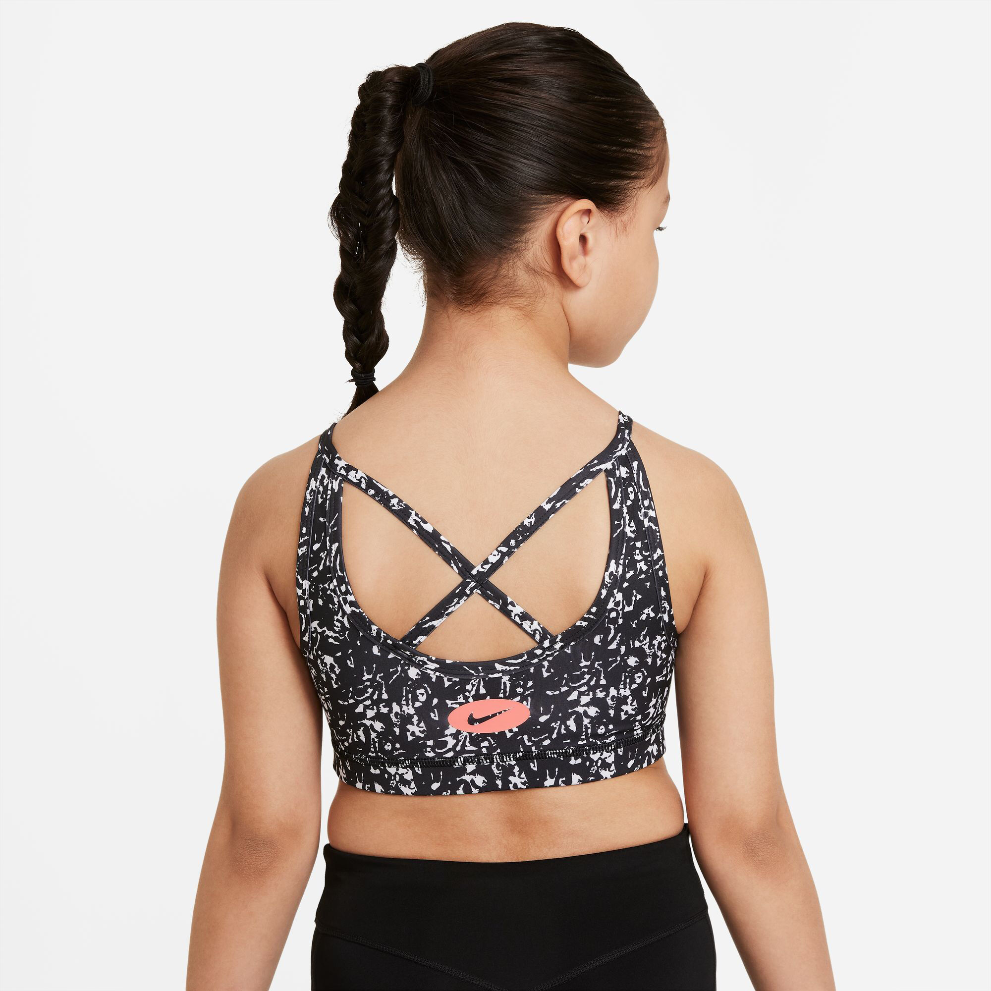 Nike Indy Older Kids' (Girls') Sports Bra. Nike SK