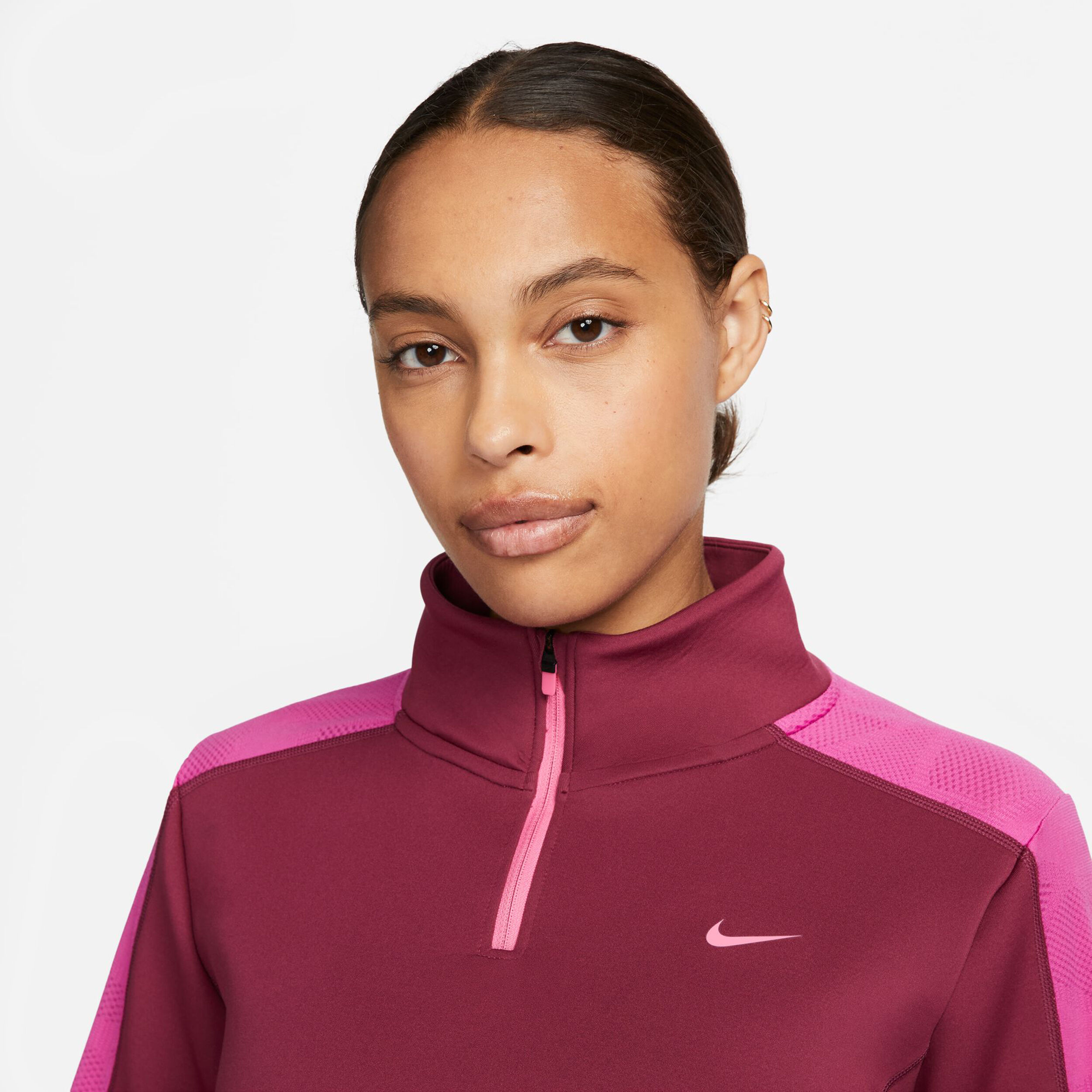 Red nike half zip women's deals
