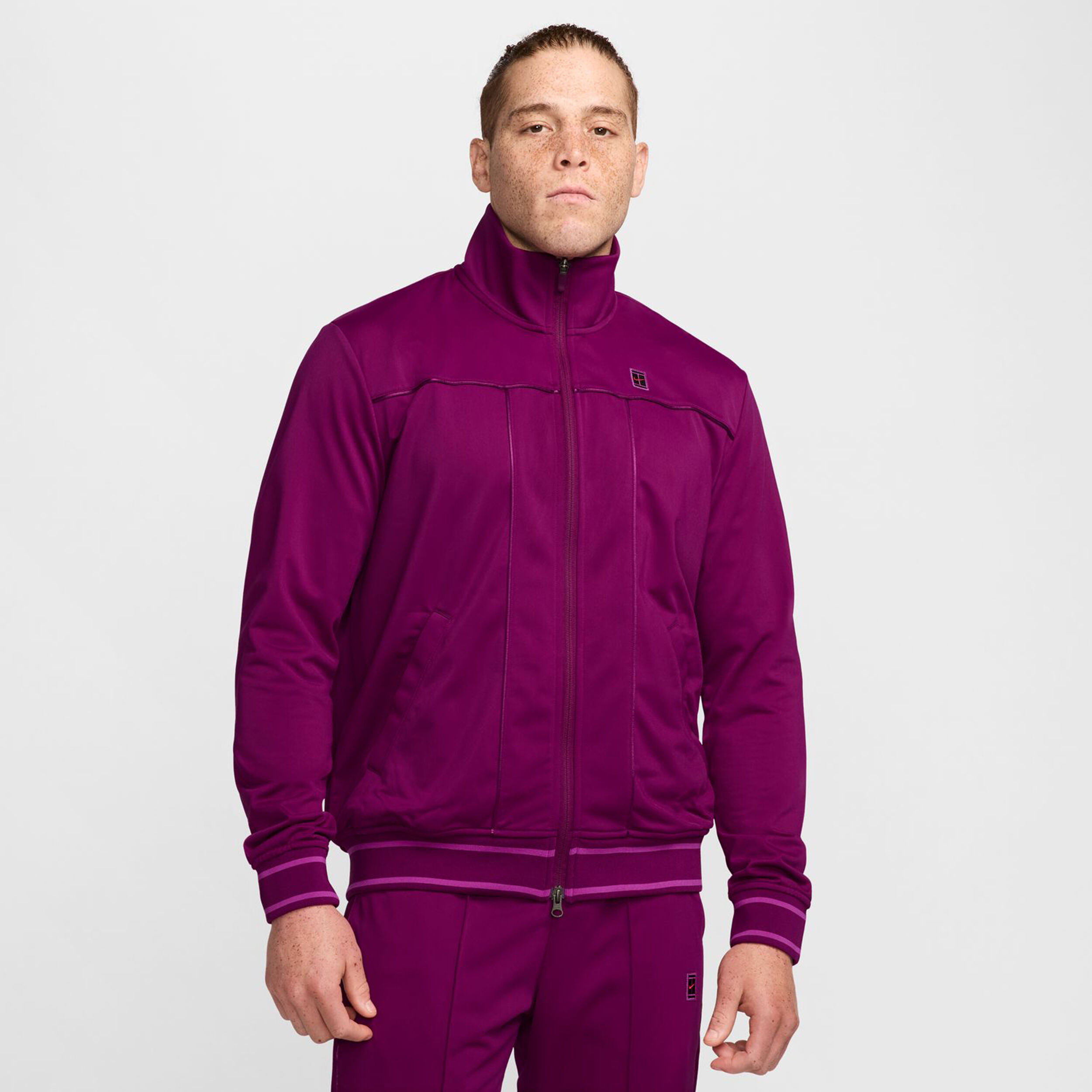 Buy Nike Heritage Suit Training Jacket Men Berry online Tennis Point UK