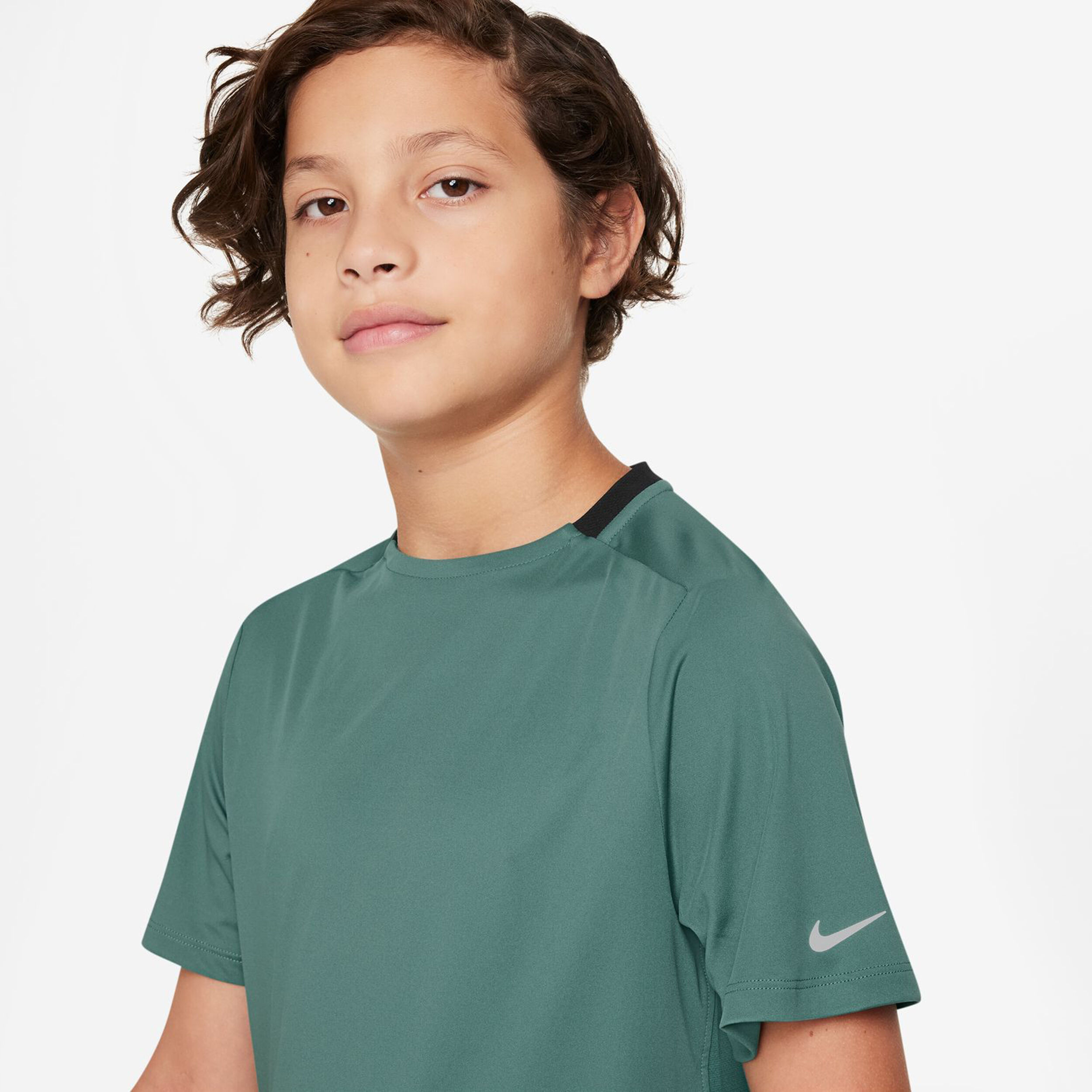 Nike tech t shirt hot sale