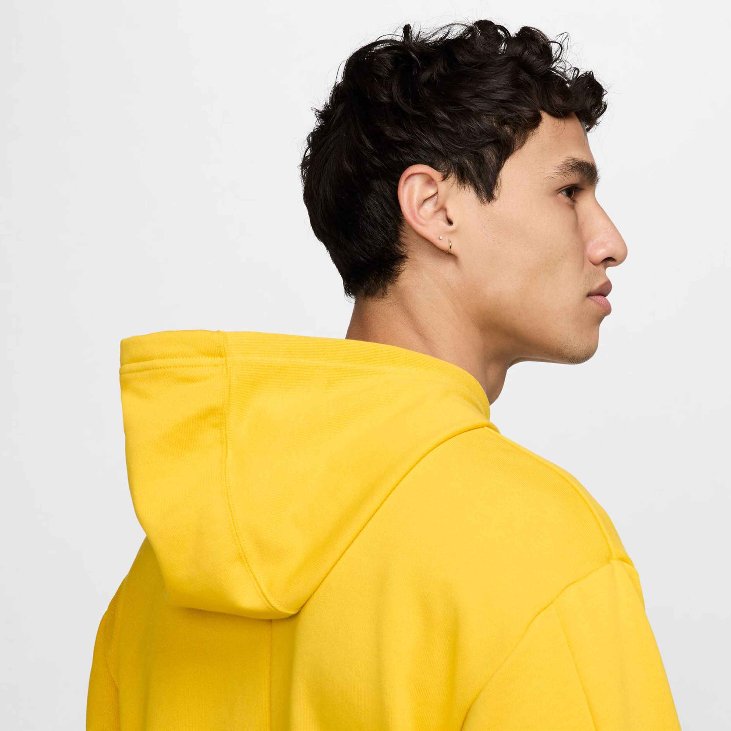 Nike heritage hoodie yellow shop