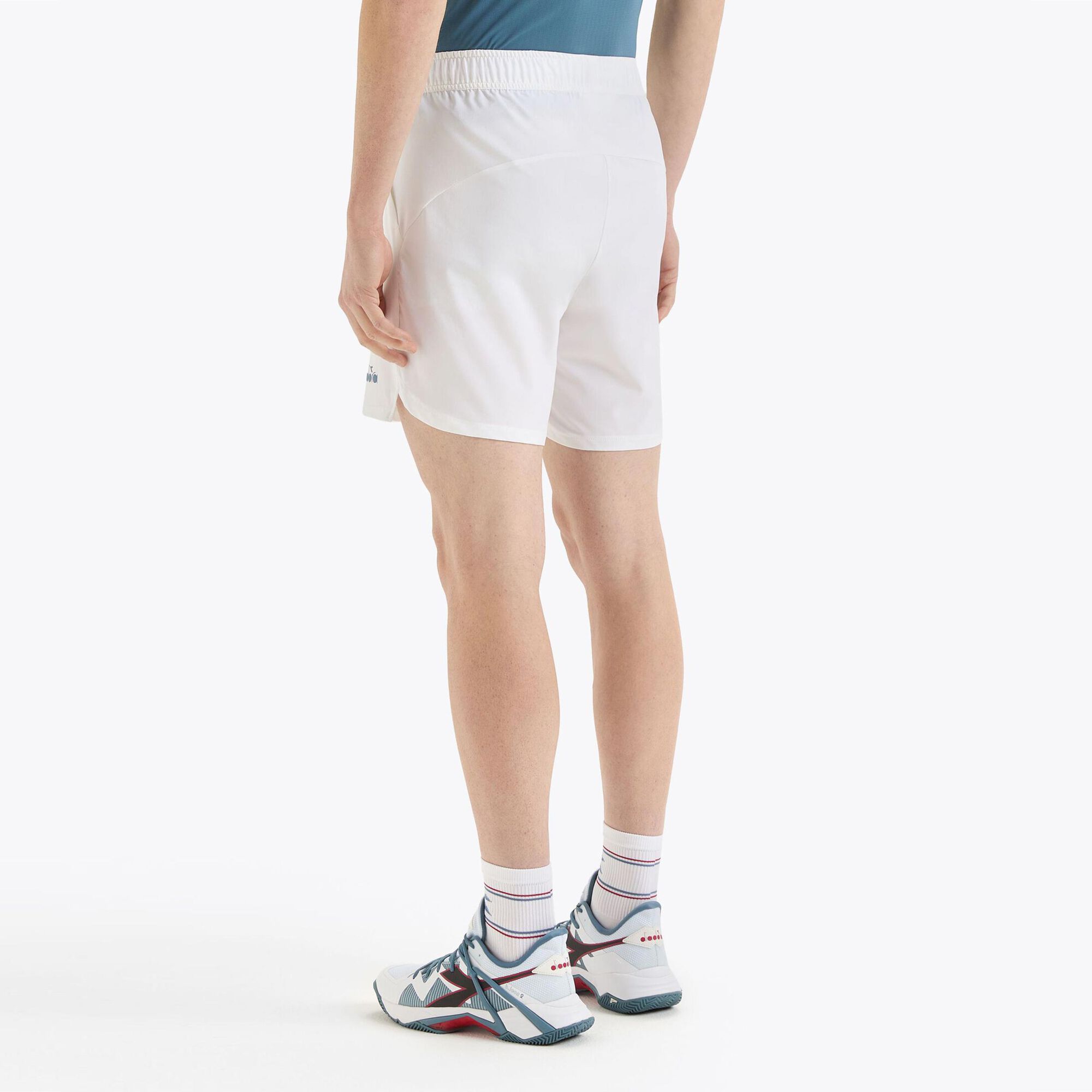 Diadora