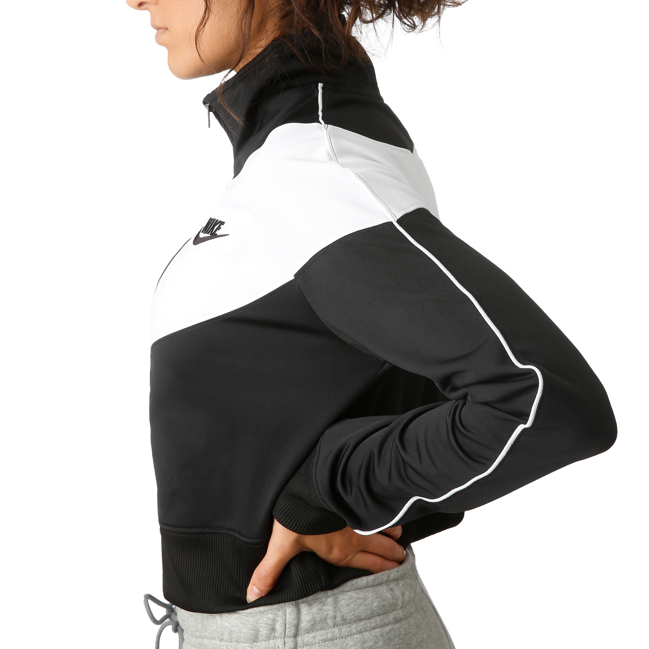 Nike sportswear heritage deals track jacket