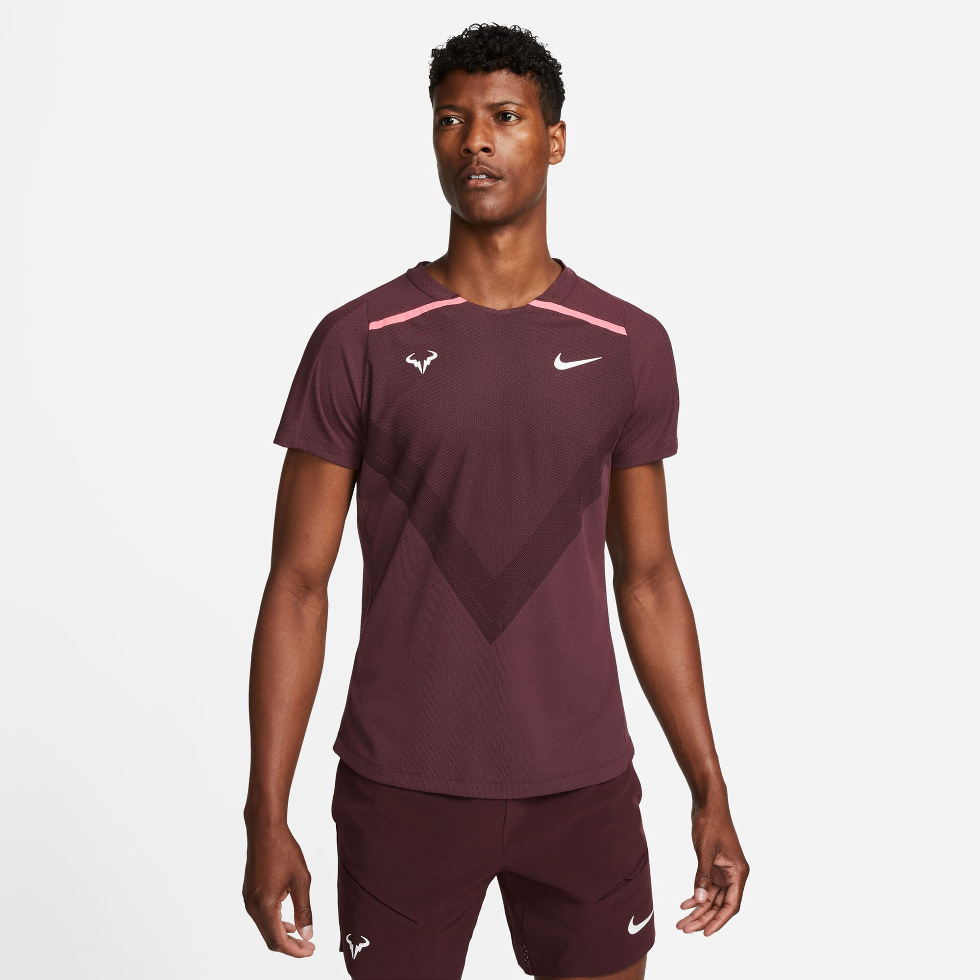 Buy Nike Dri-Fit Advantage Rafa T-Shirt Men Dark Red online | Tennis ...
