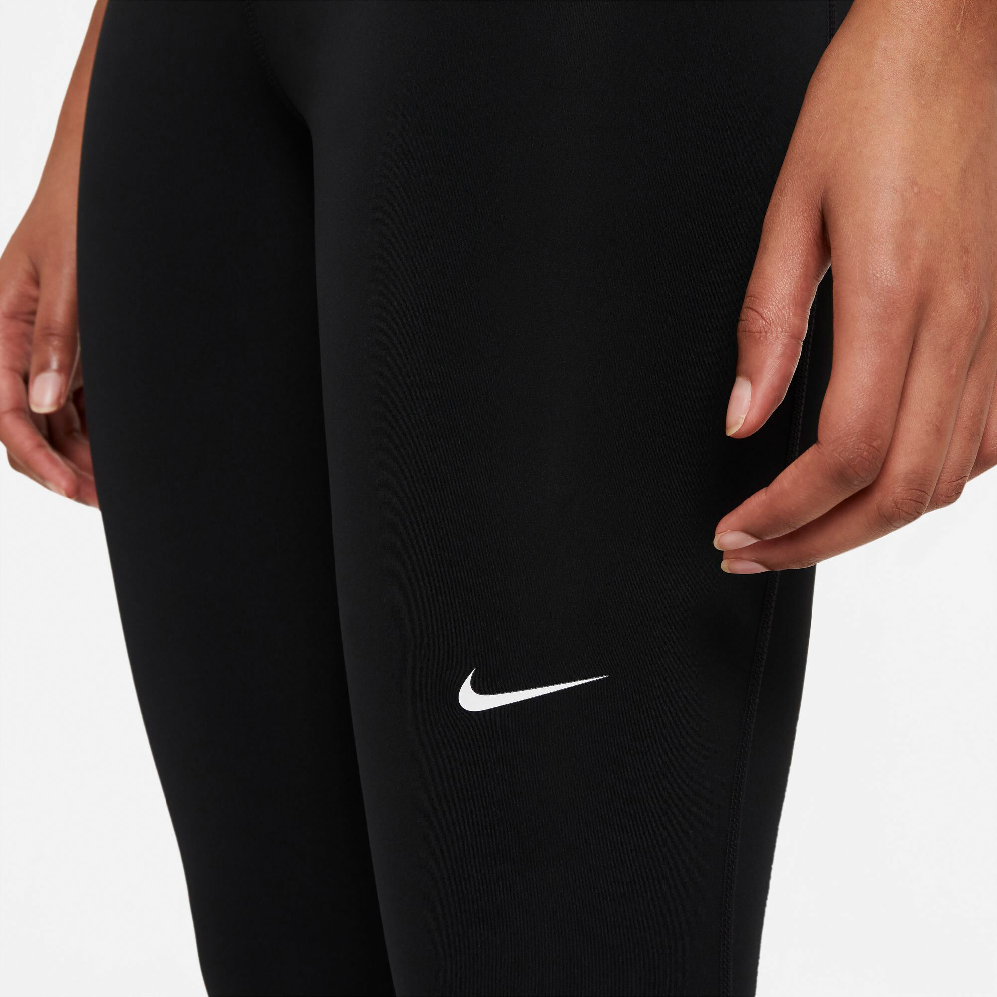 Buy Nike Pro 365 Tight Women Black, White online