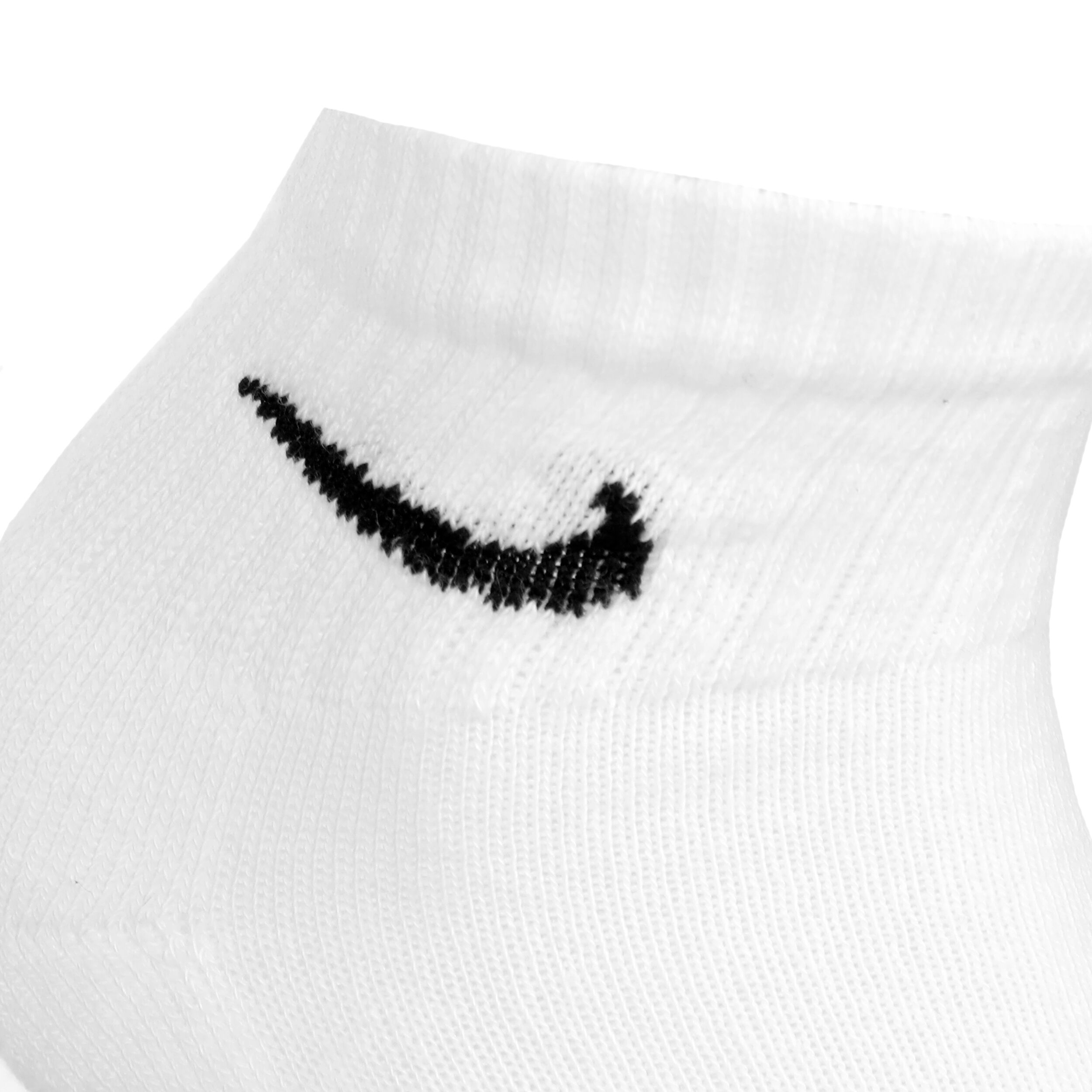 White nike socks online with black swoosh