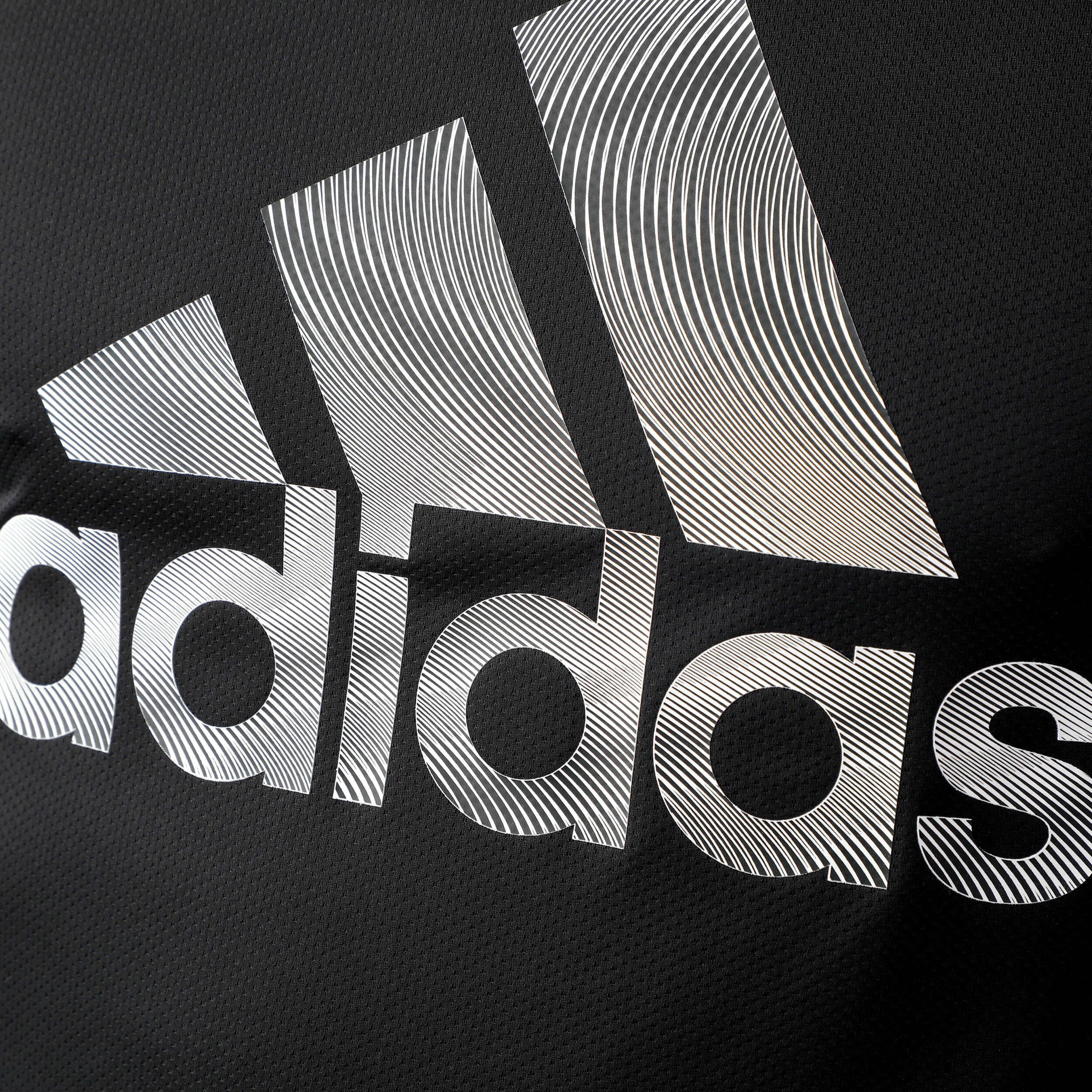 Adidas t store shirt black background
