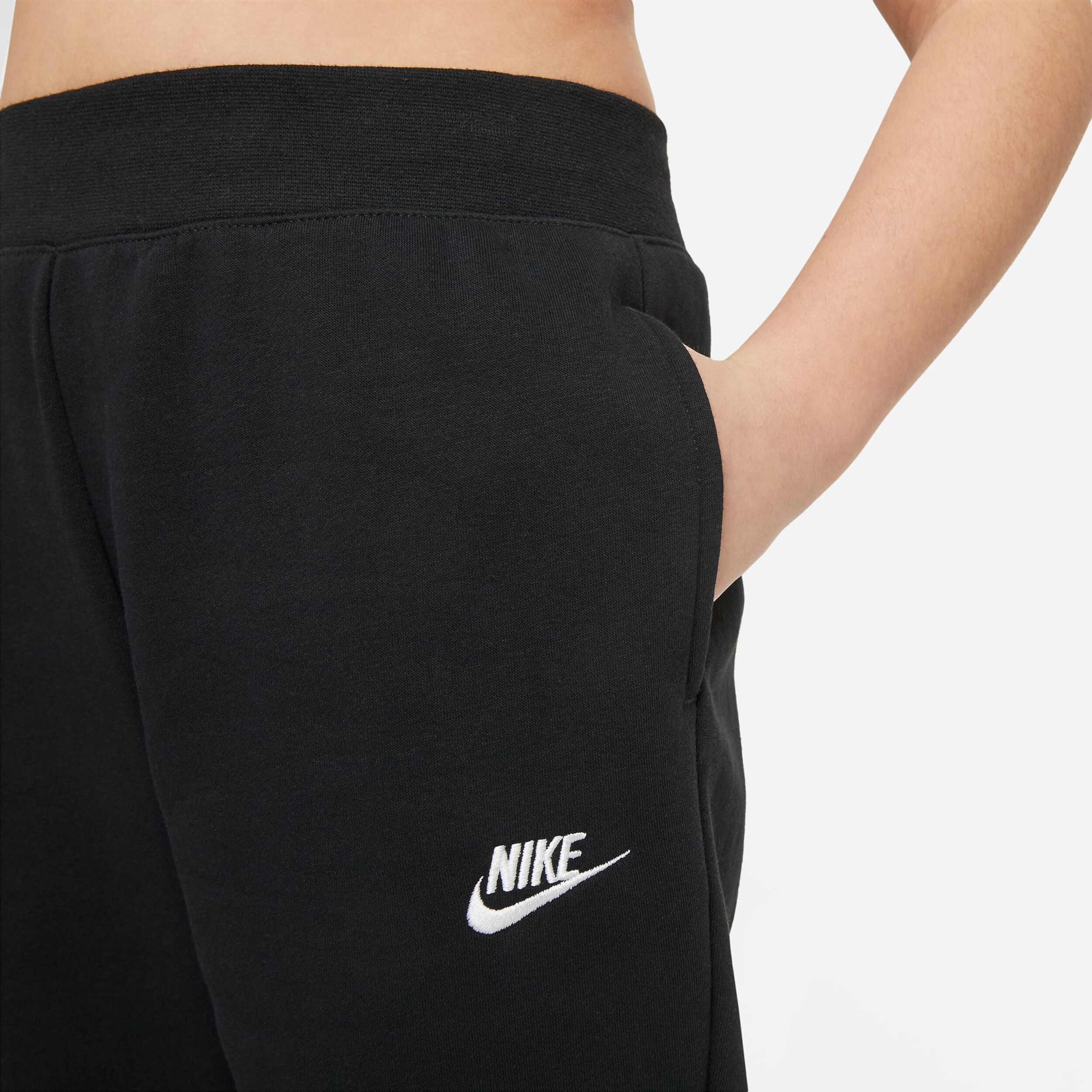 Nike club deals pants black
