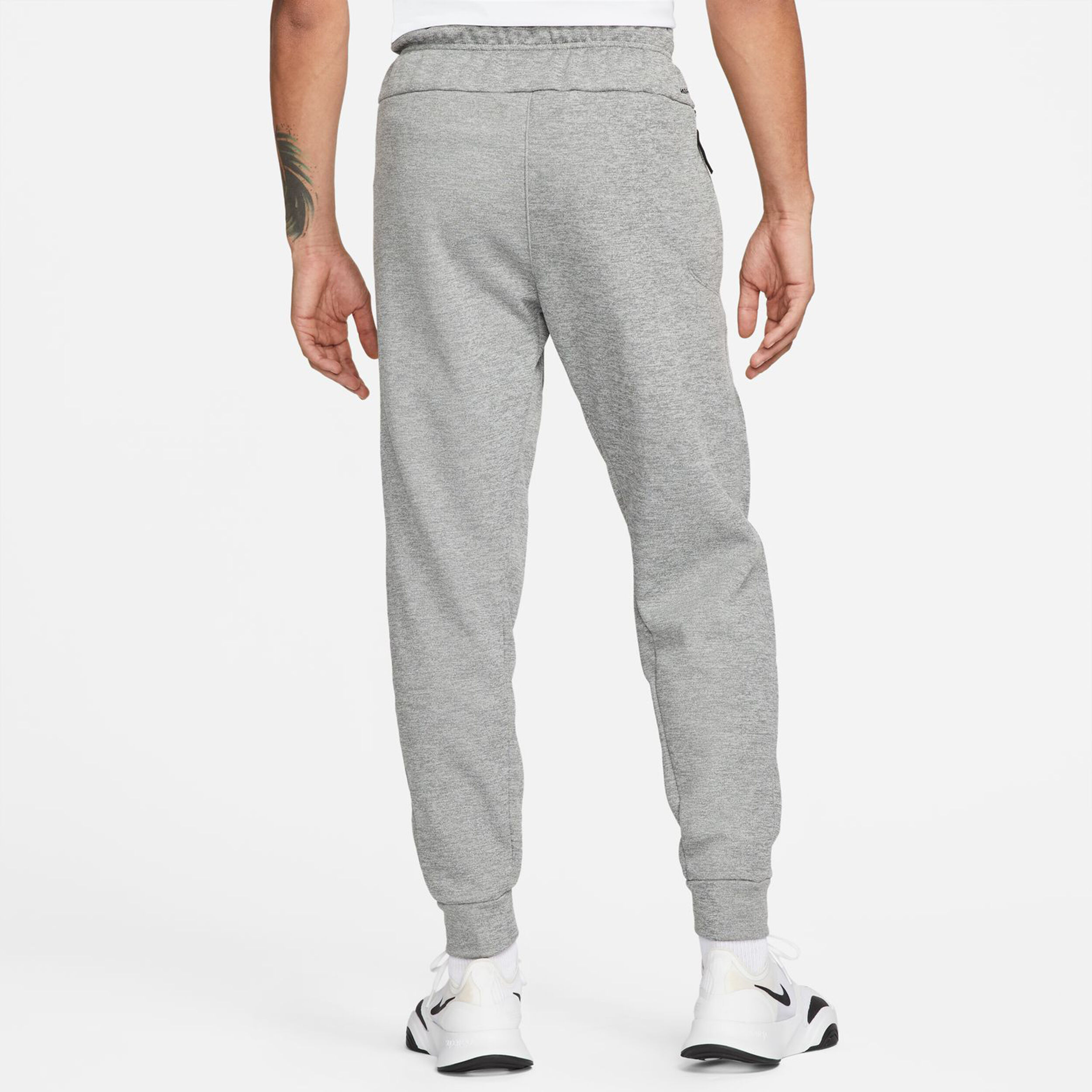 Men's therma tapered training pants sales