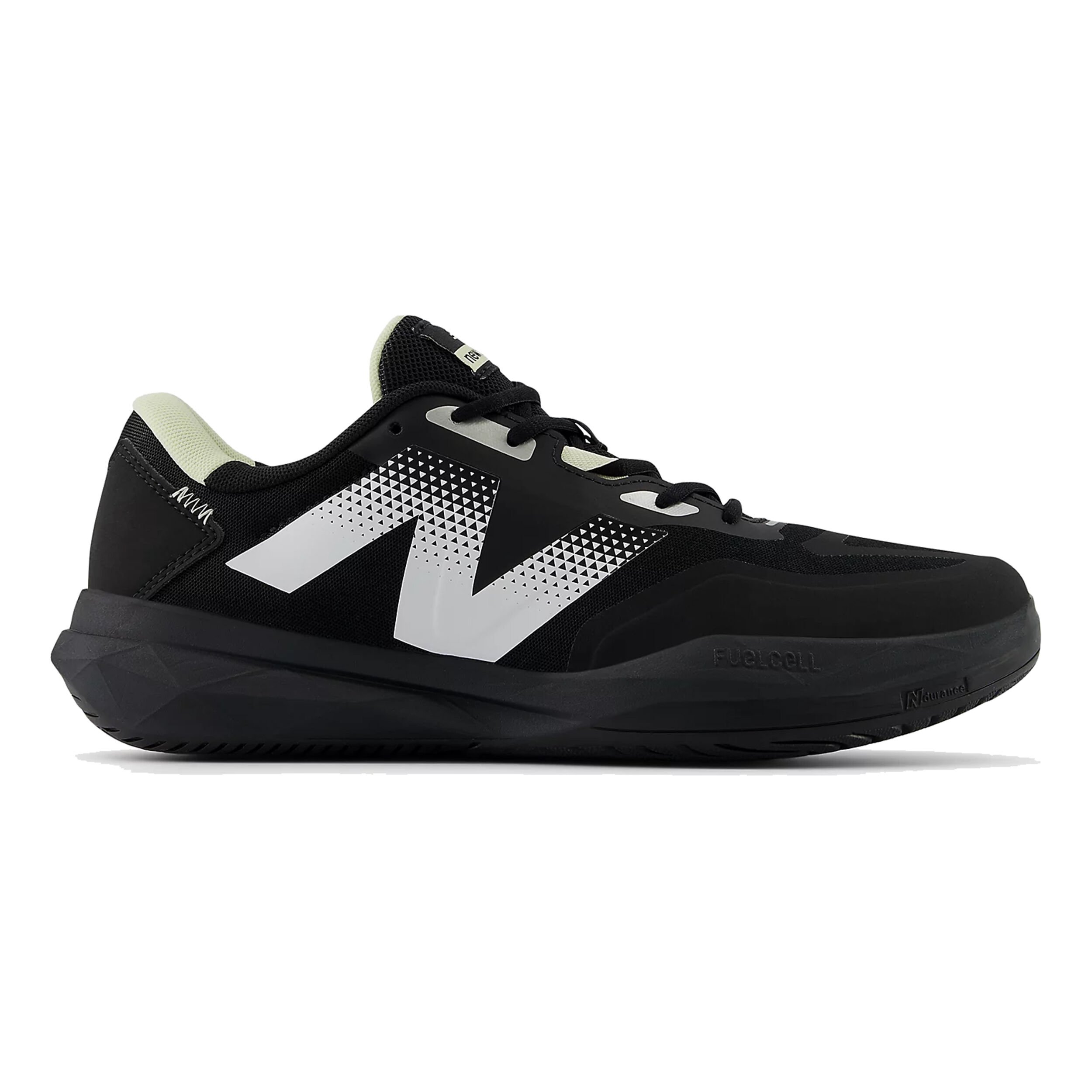 Buy Tennis shoes from New Balance online Tennis Point