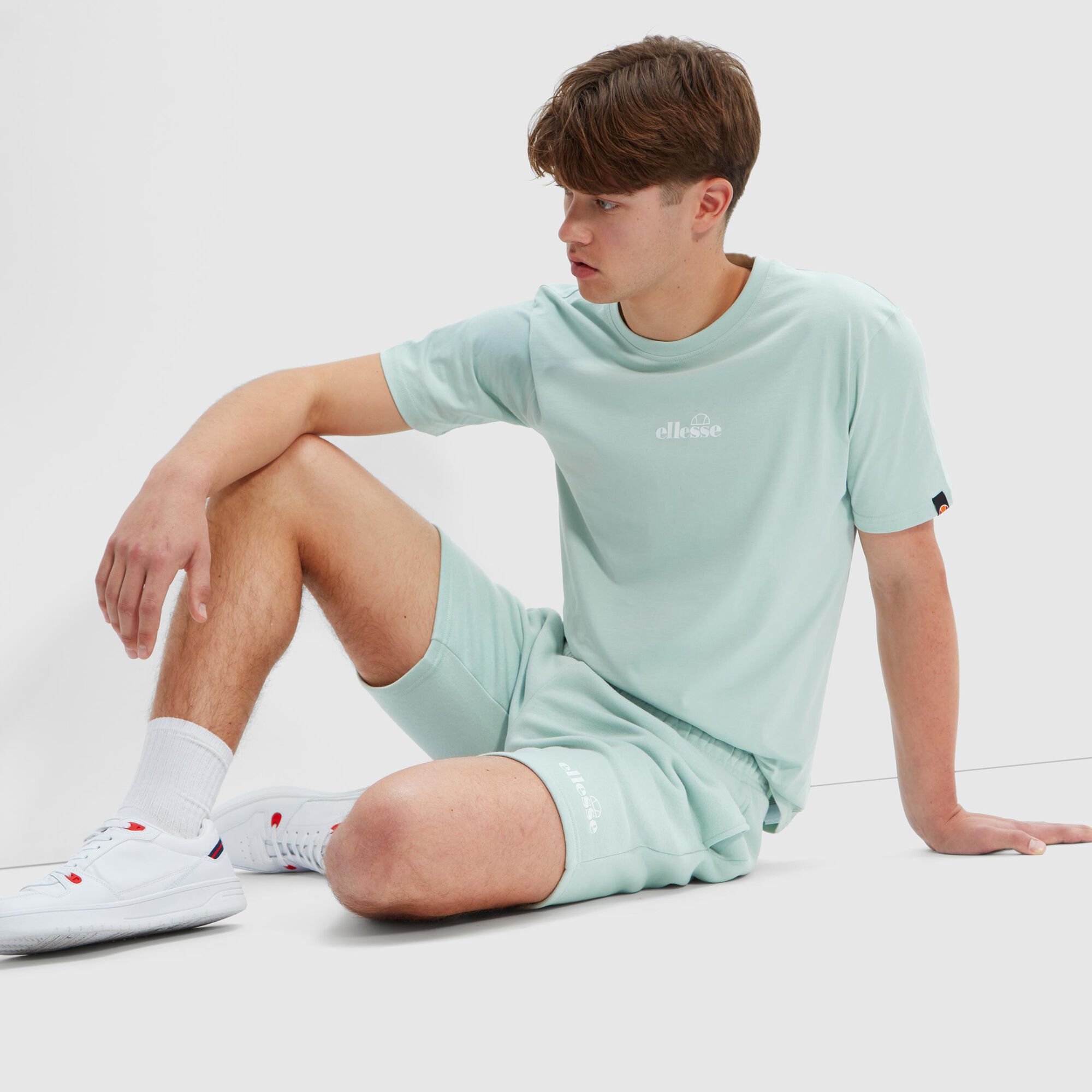 Ellesse