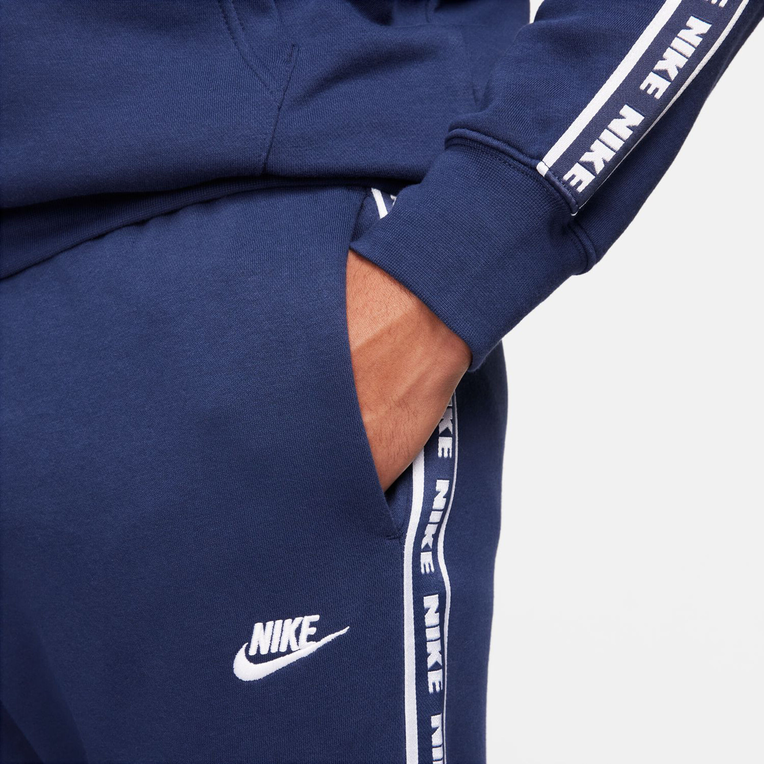 Nike tracksuit xxxl online