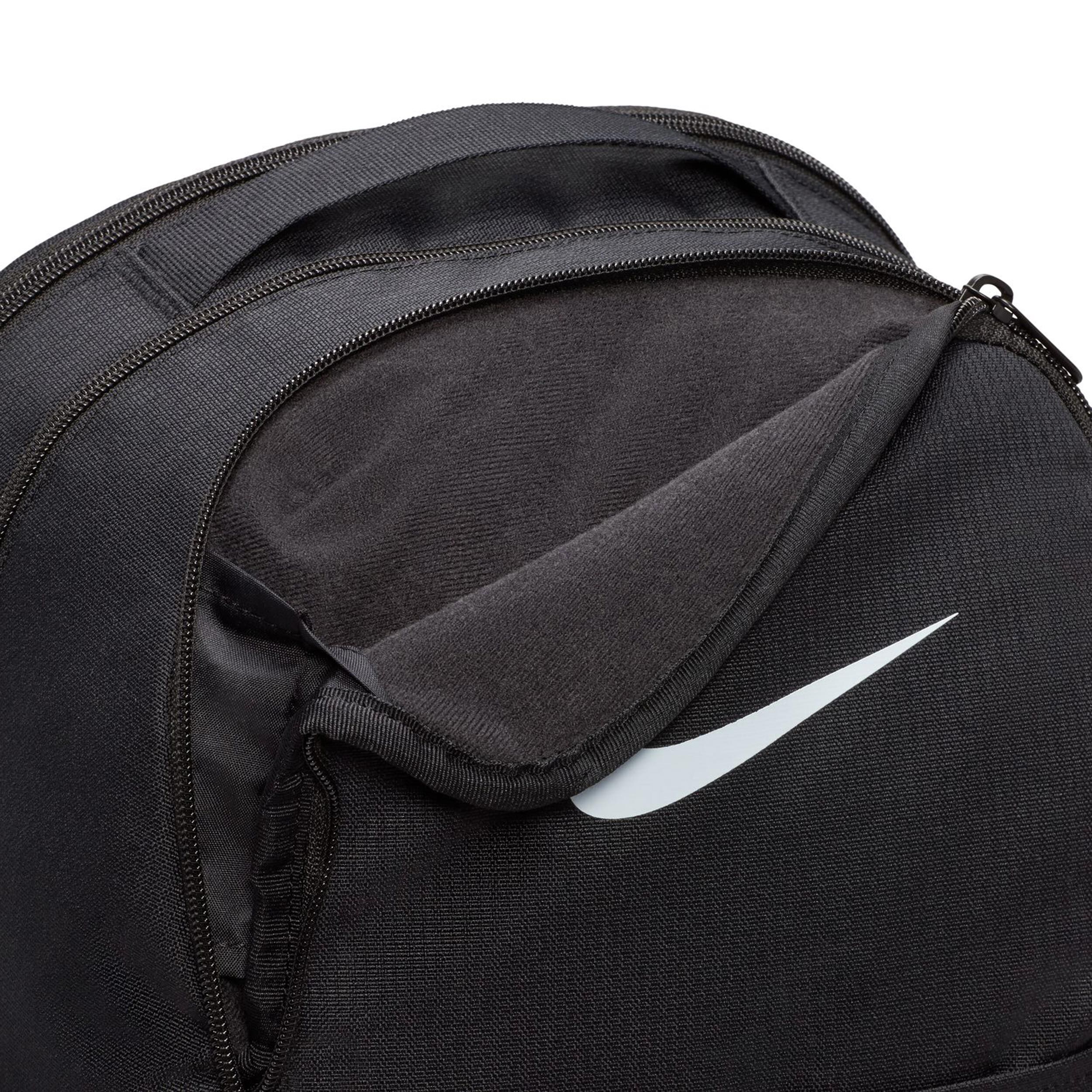 Black nike sale backpack