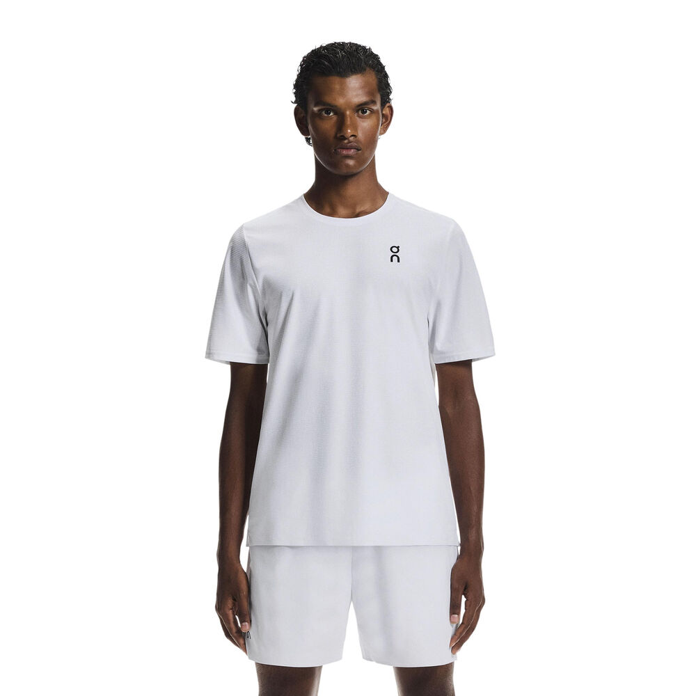 On Court-T T-Shirt Men-white white