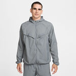 Nike Clothing Nike Stride Jacket Running jacket Men-grey, silver