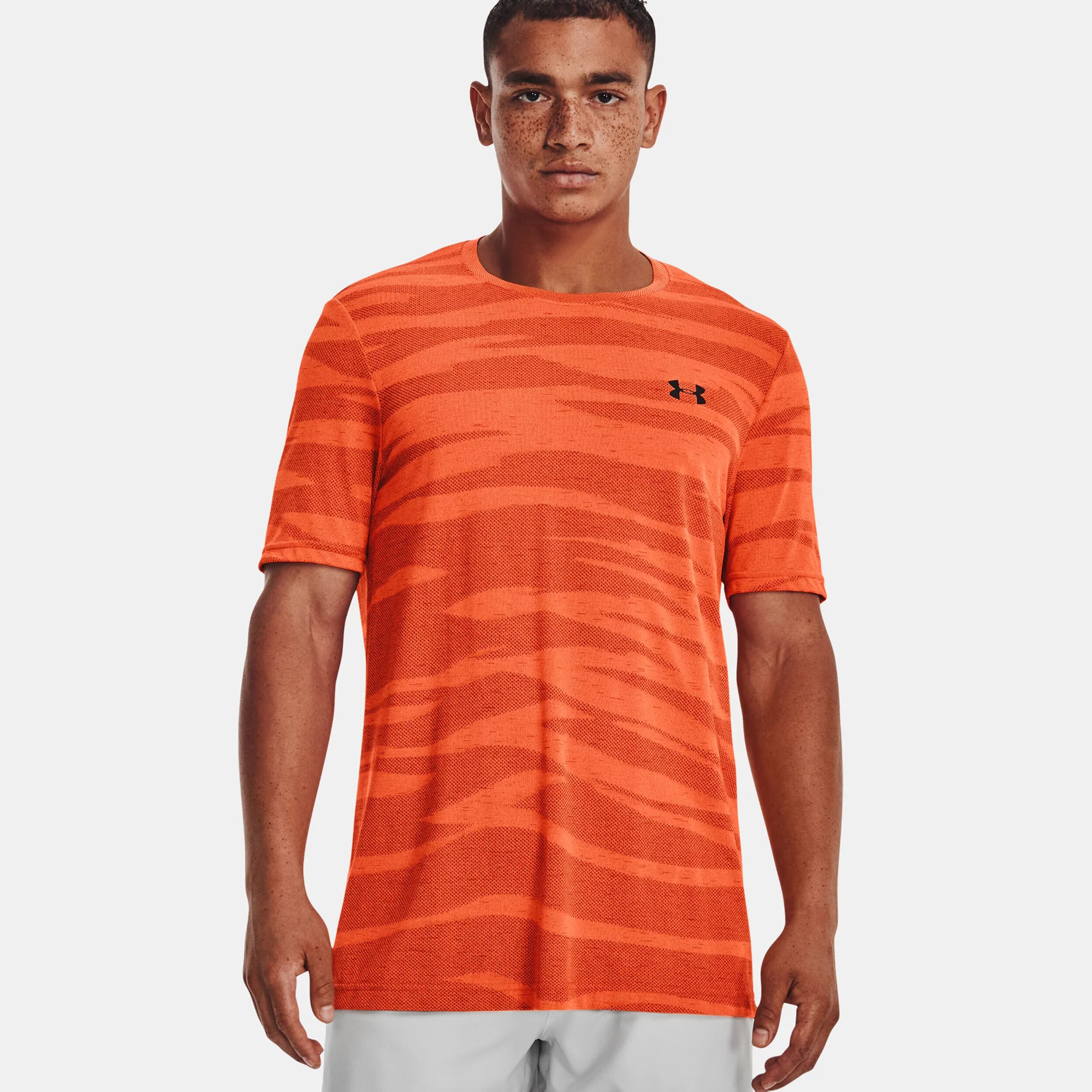 Under armour raid 2025 t shirt red