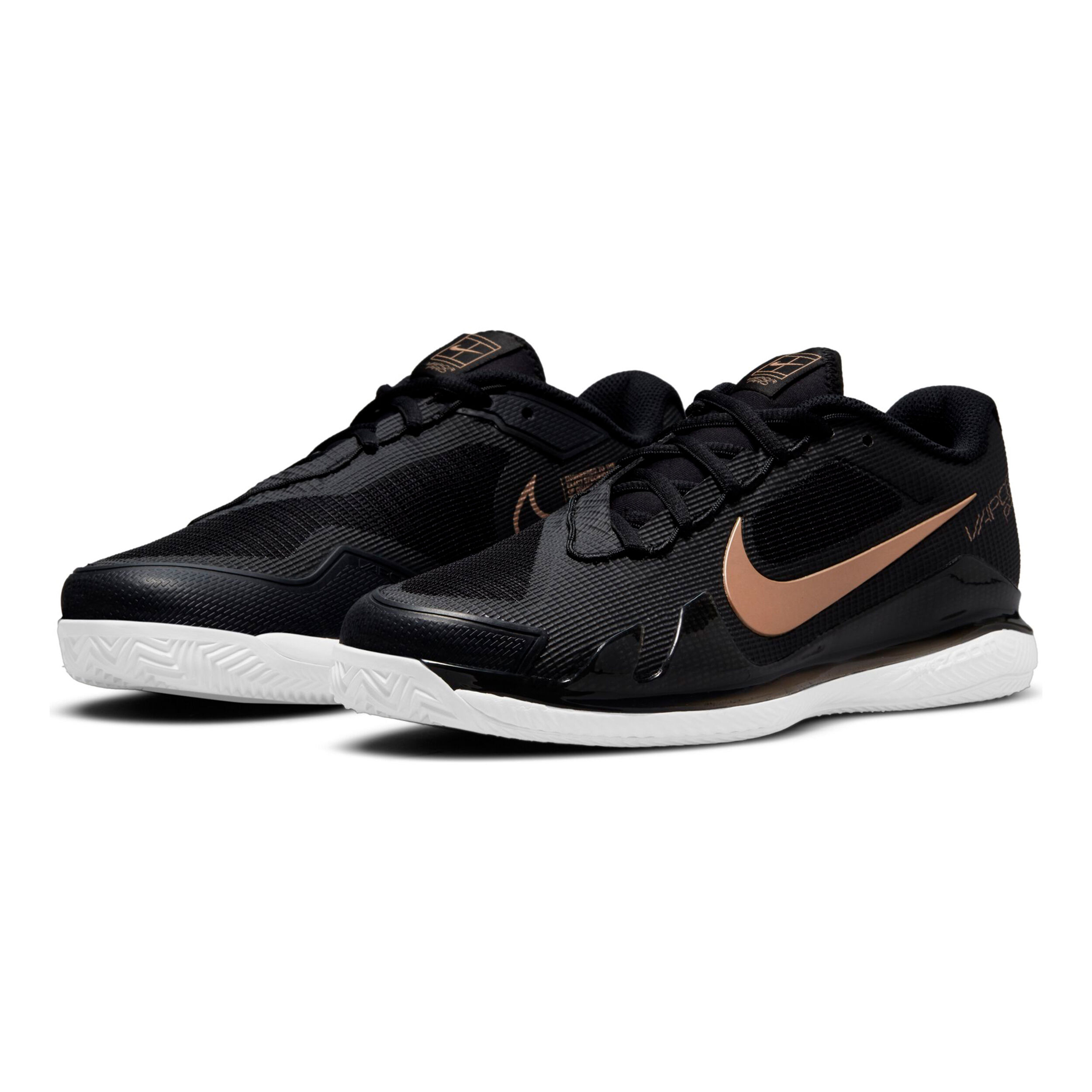 Nike zoom gold and black outlet
