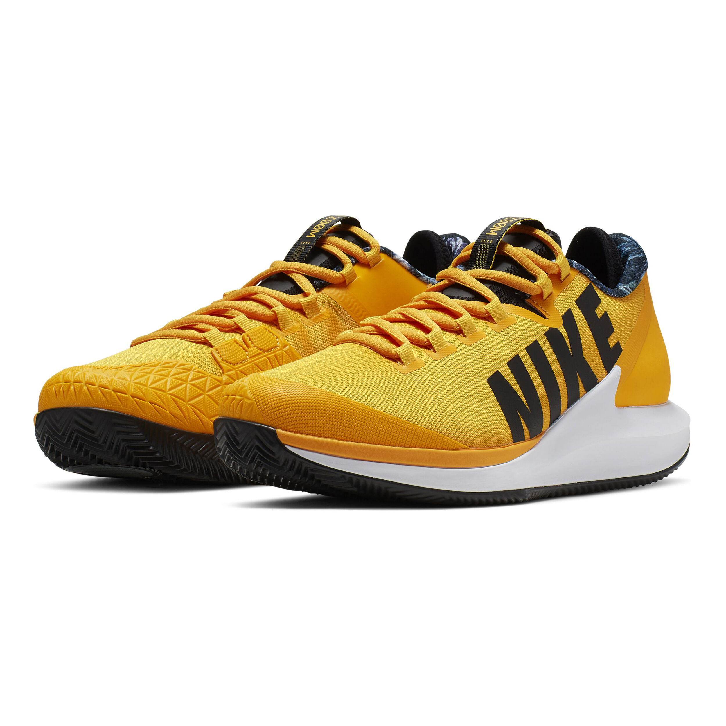 Black and yellow nike tennis shoes clearance