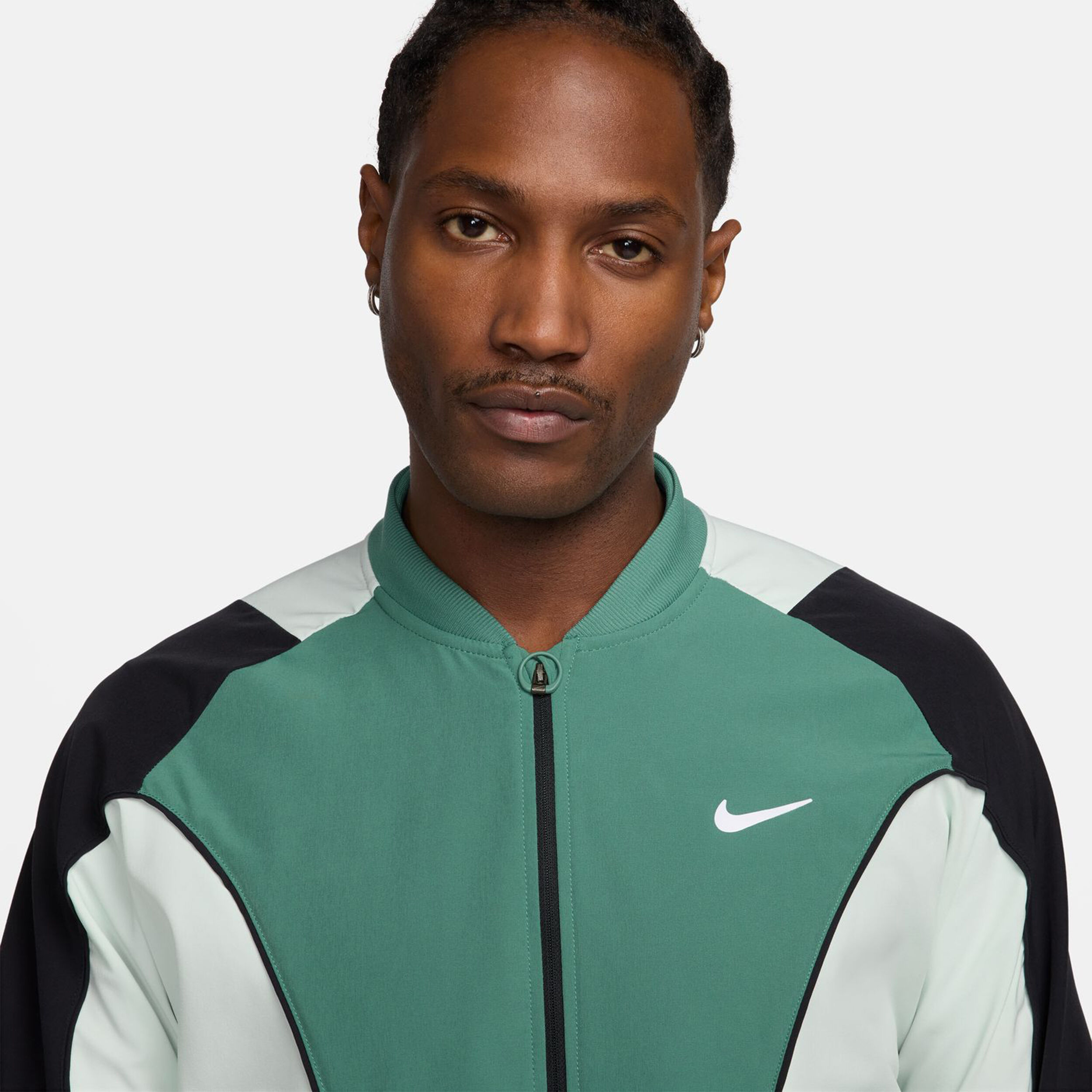 Green and white nike jacket discount